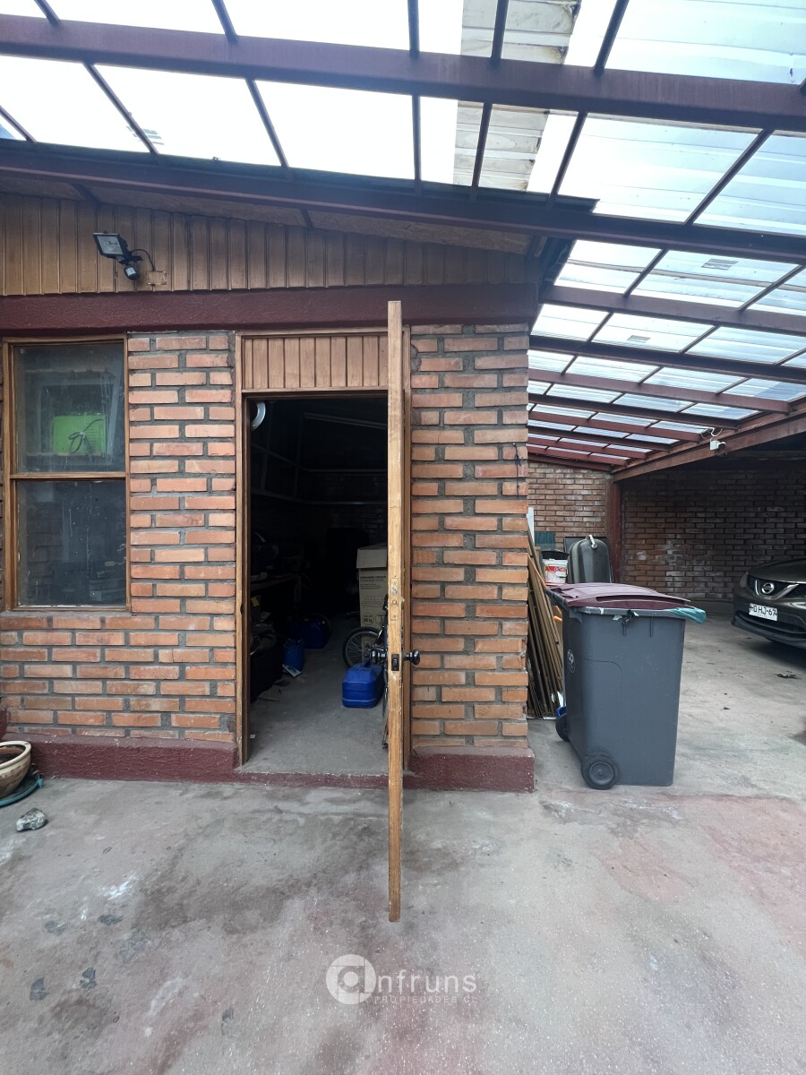 Casa en Venta en Coyhaique | 4 Dormitorios | 3 Baños | 195 m² | UF 77 - 14