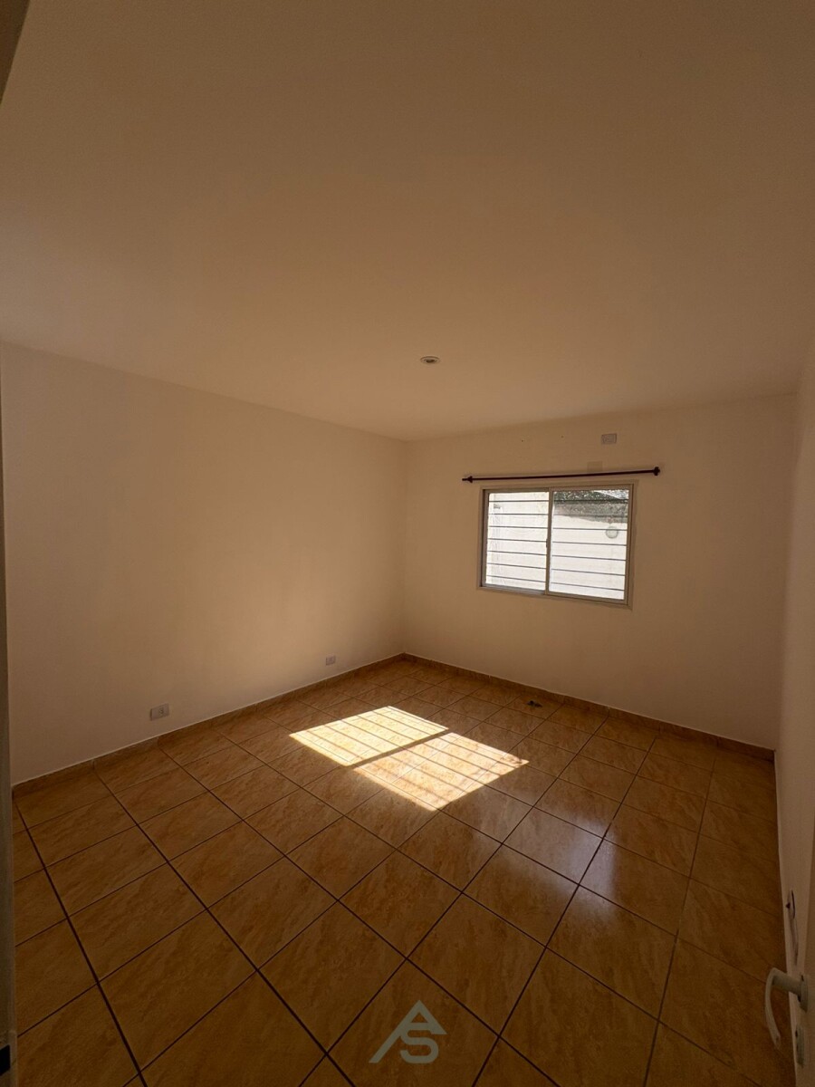 Venta de Casa- 3 ambientes-Fondo-Villa Adelina-San Isidro - 9