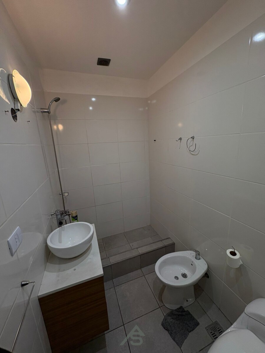 Venta de Casa- 3 ambientes-Fondo-Villa Adelina-San Isidro - 14