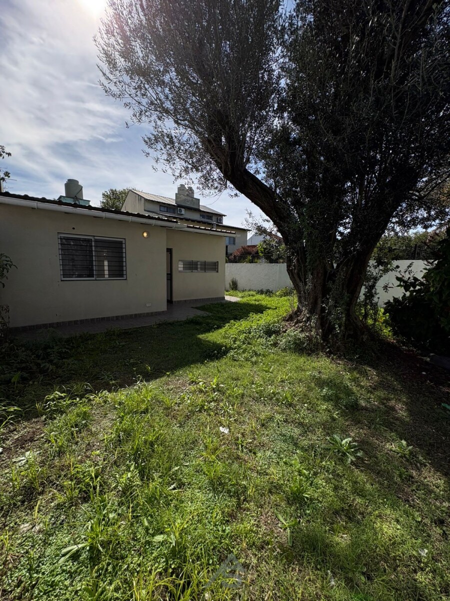 Venta de Casa- 3 ambientes-Fondo-Villa Adelina-San Isidro - 3