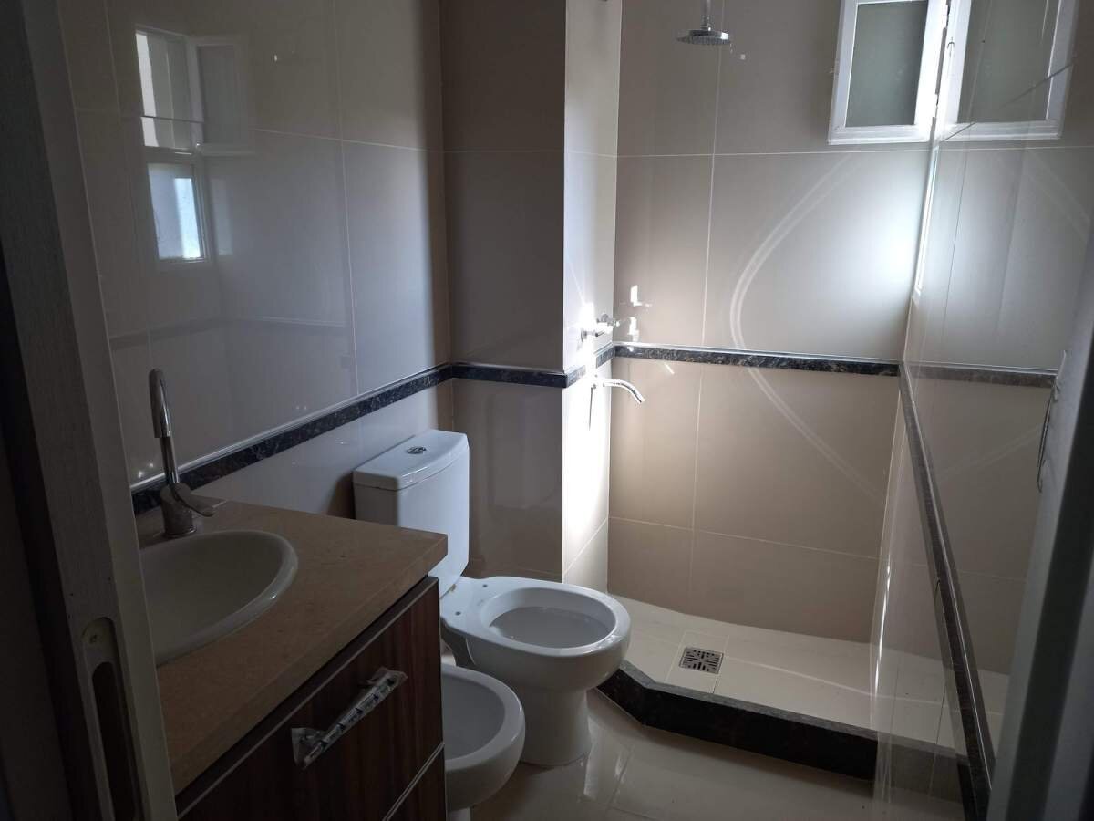 003- Departamento 3 dormitorios y Living comedor en B. San Vicente - Agustín Garzón 1668 - Imagen 6