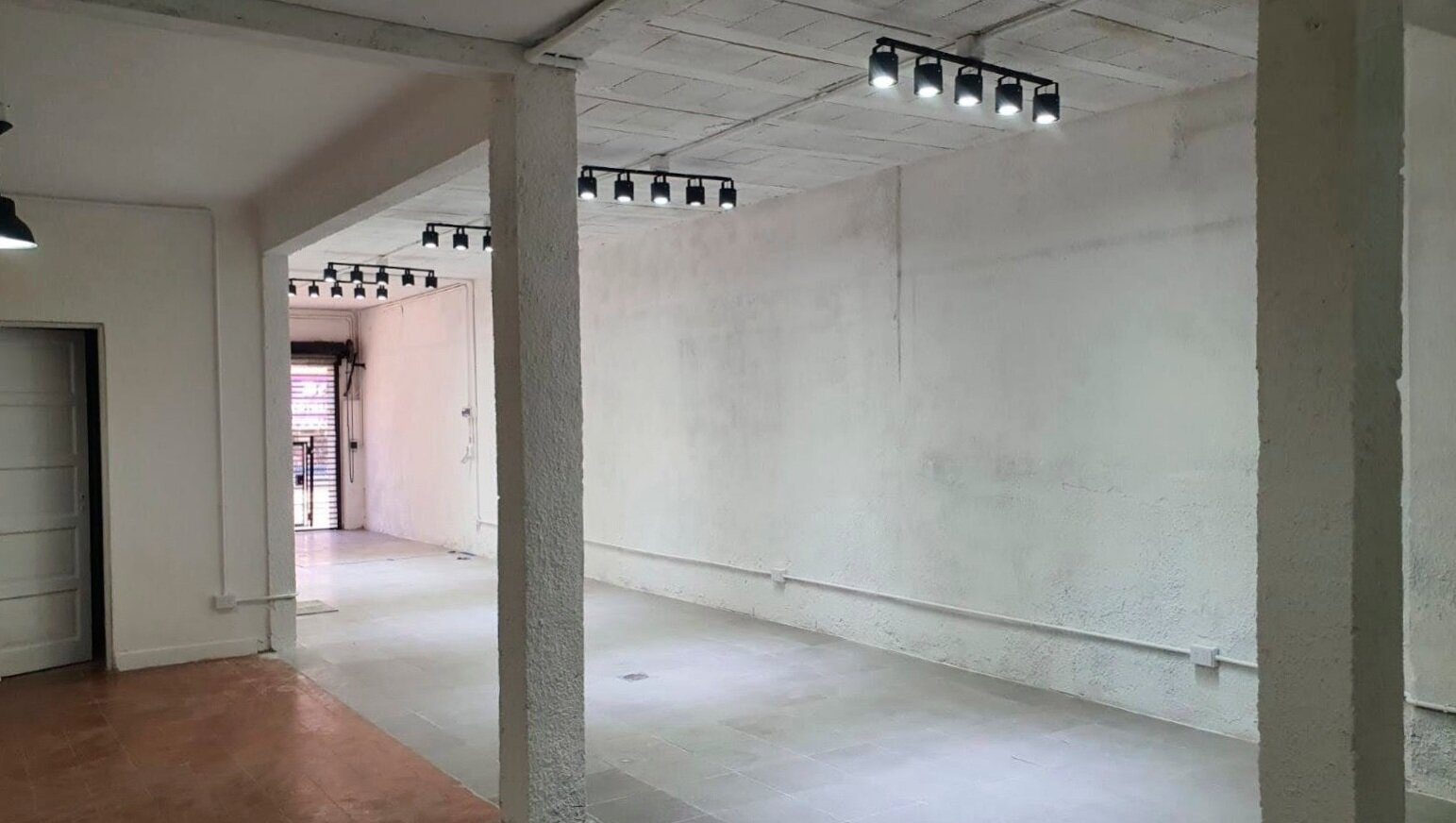 LOCAL en ALQUILER 106m²- GRANADEROS A CABALLO 4929-JOSÉ C PAZ - 3