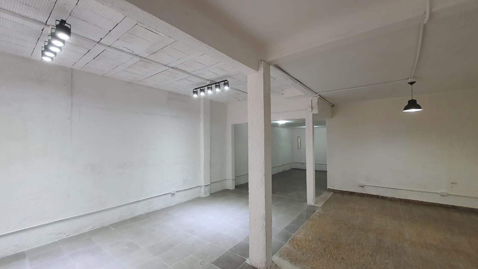 LOCAL en ALQUILER 106m²- GRANADEROS A CABALLO 4929-JOSÉ C PAZ - 4