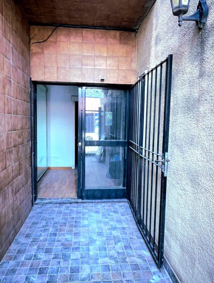 LOCAL en ALQUILER 254m²- GRANADEROS A CABALLO 4929-JOSÉ C PAZ - 1