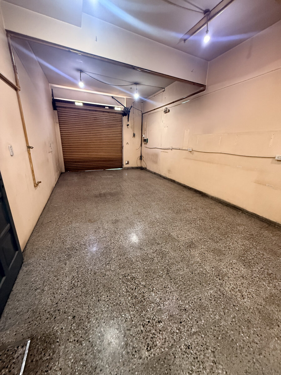 Local de 298 m² en Alquiler en Villa Luzuriaga - 7