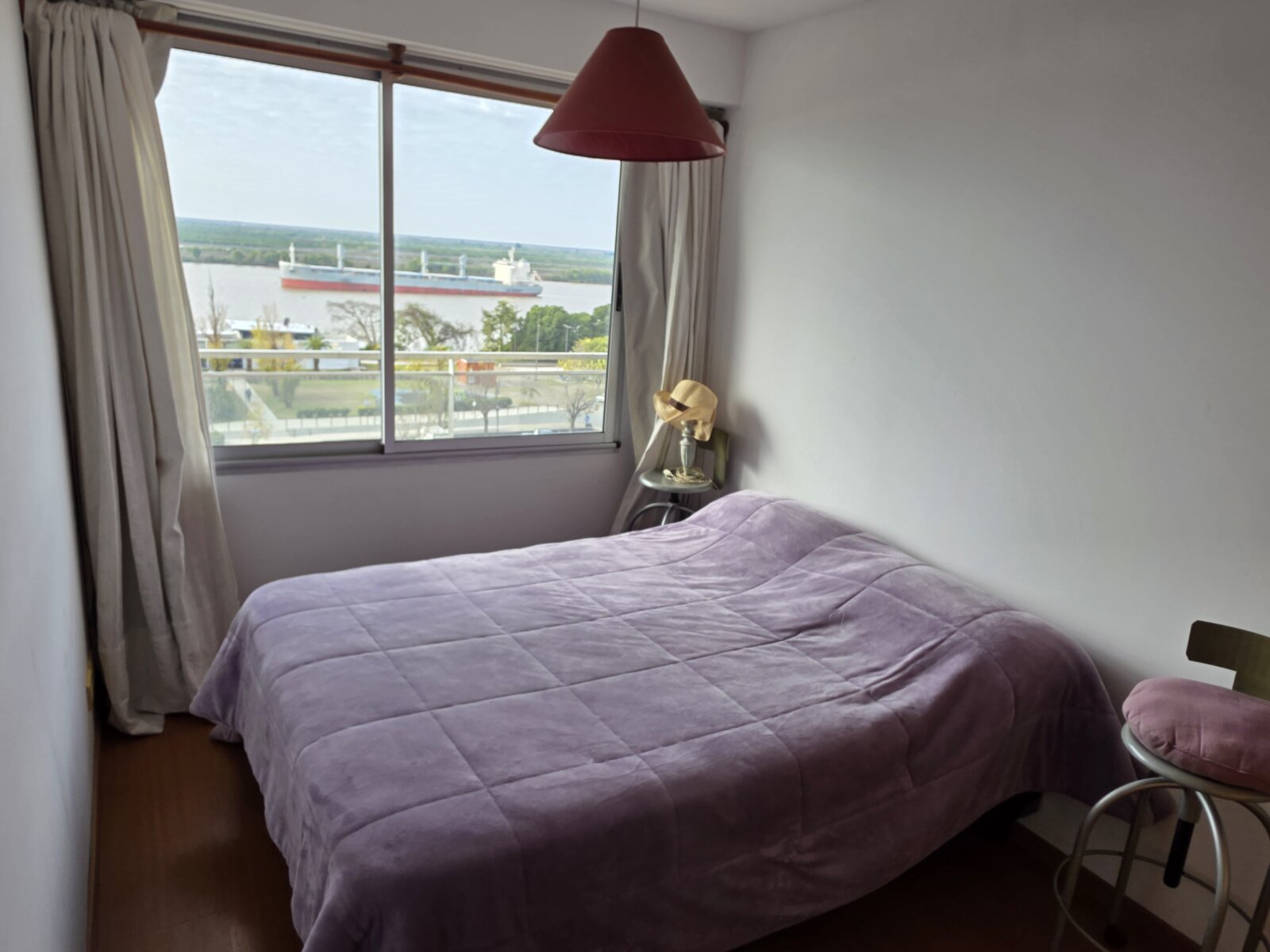 Depto de dos dormitorios, dos baños y cochera. Piso exclusivo con vista al rio. Wheelwright y España - 17