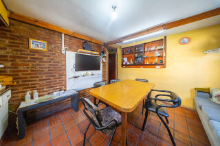 Departamentos de pasillo - Rosario - Venta