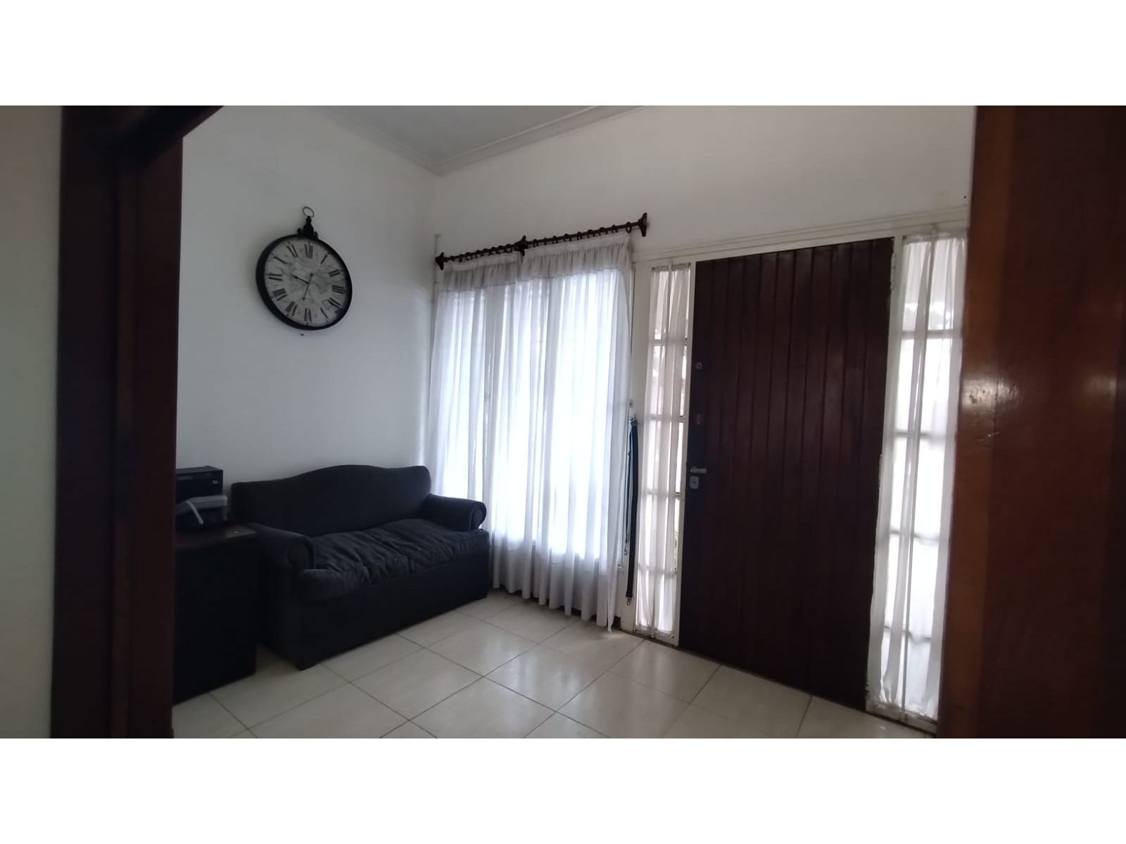 HERMOSA CASA 3 DORMITORIOS EN MORON - APTO CRÉDITO - 10