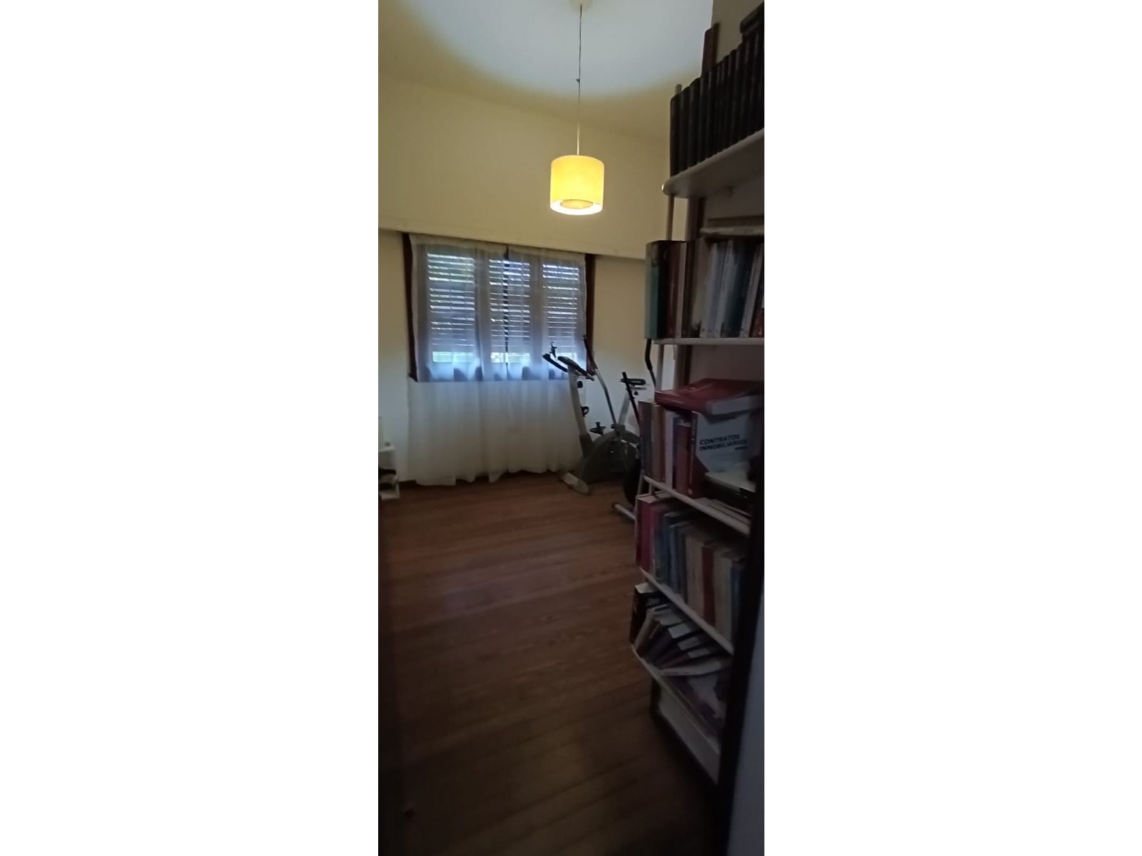 HERMOSA CASA 3 DORMITORIOS EN MORON - APTO CRÉDITO - 23