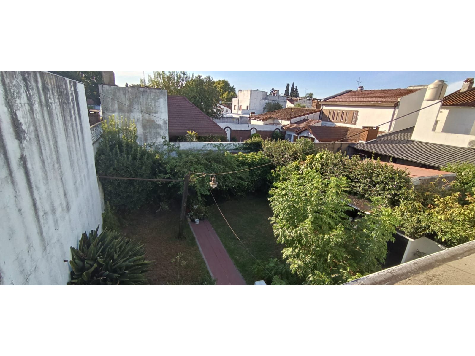 HERMOSA CASA 3 DORMITORIOS EN MORON - APTO CRÉDITO - 33