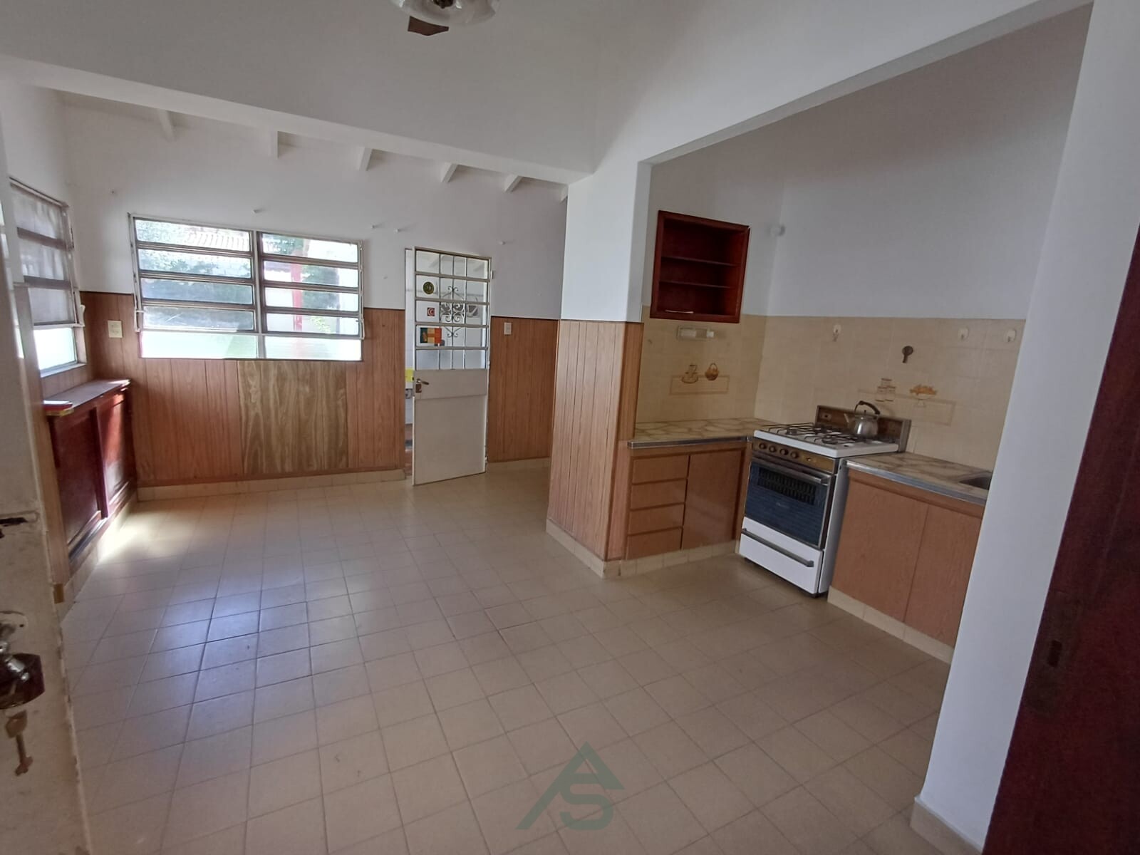 Venta de Casa Multifamiliar -Casa+Dpto+Consultorio - 9