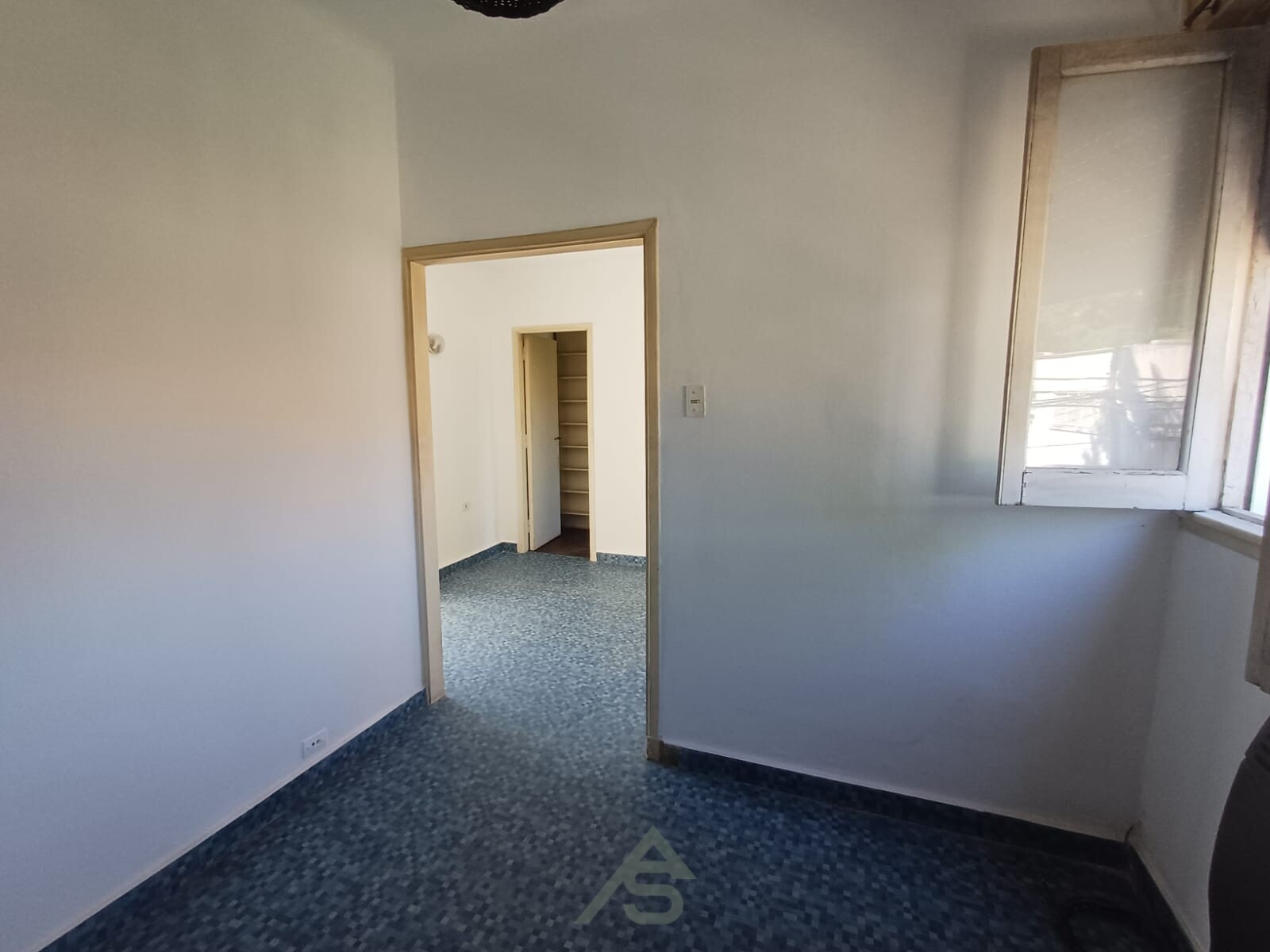 Venta de Casa Multifamiliar -Casa+Dpto+Consultorio - 17