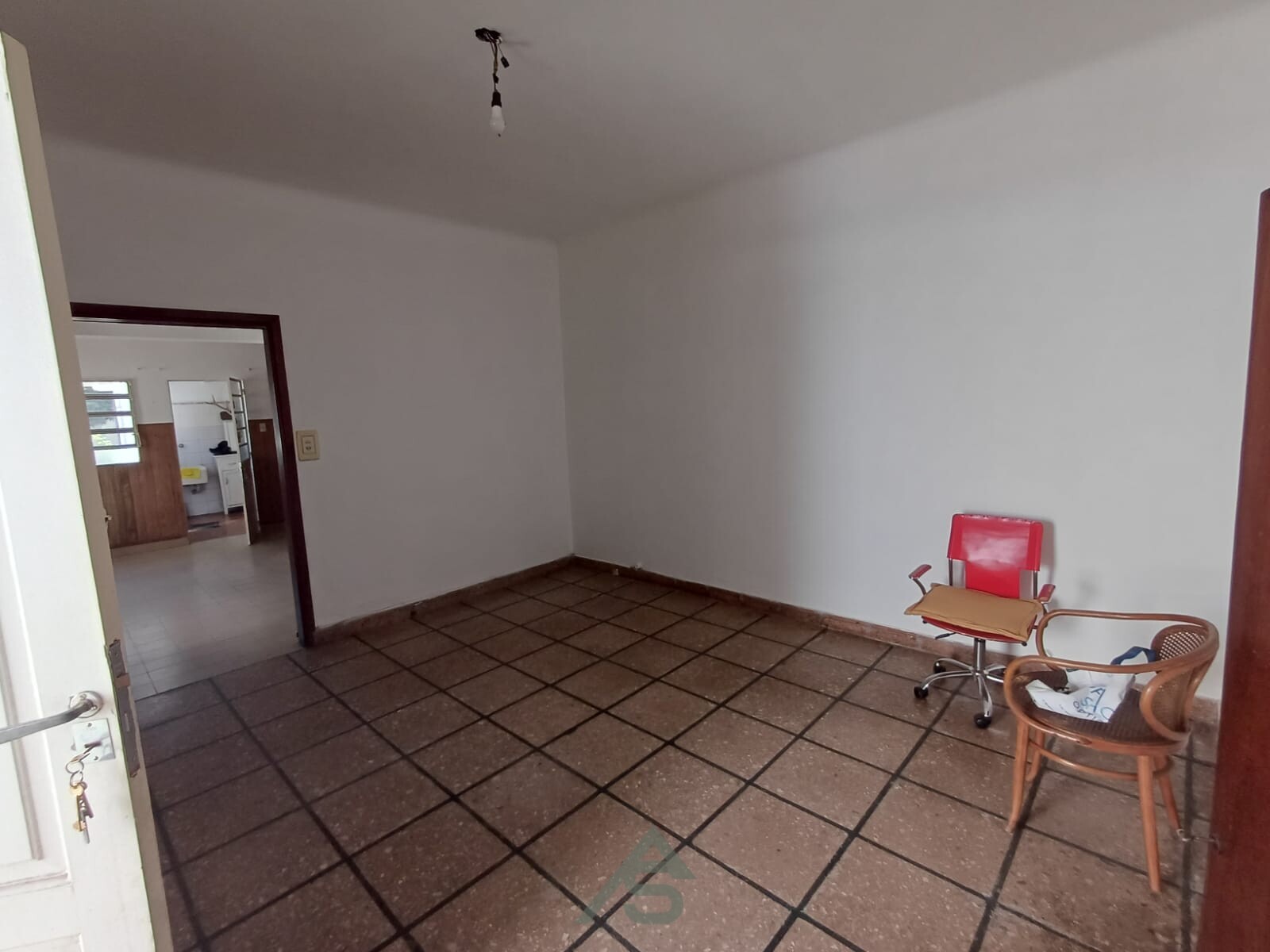 Venta de Casa Multifamiliar -Casa+Dpto+Consultorio - 12