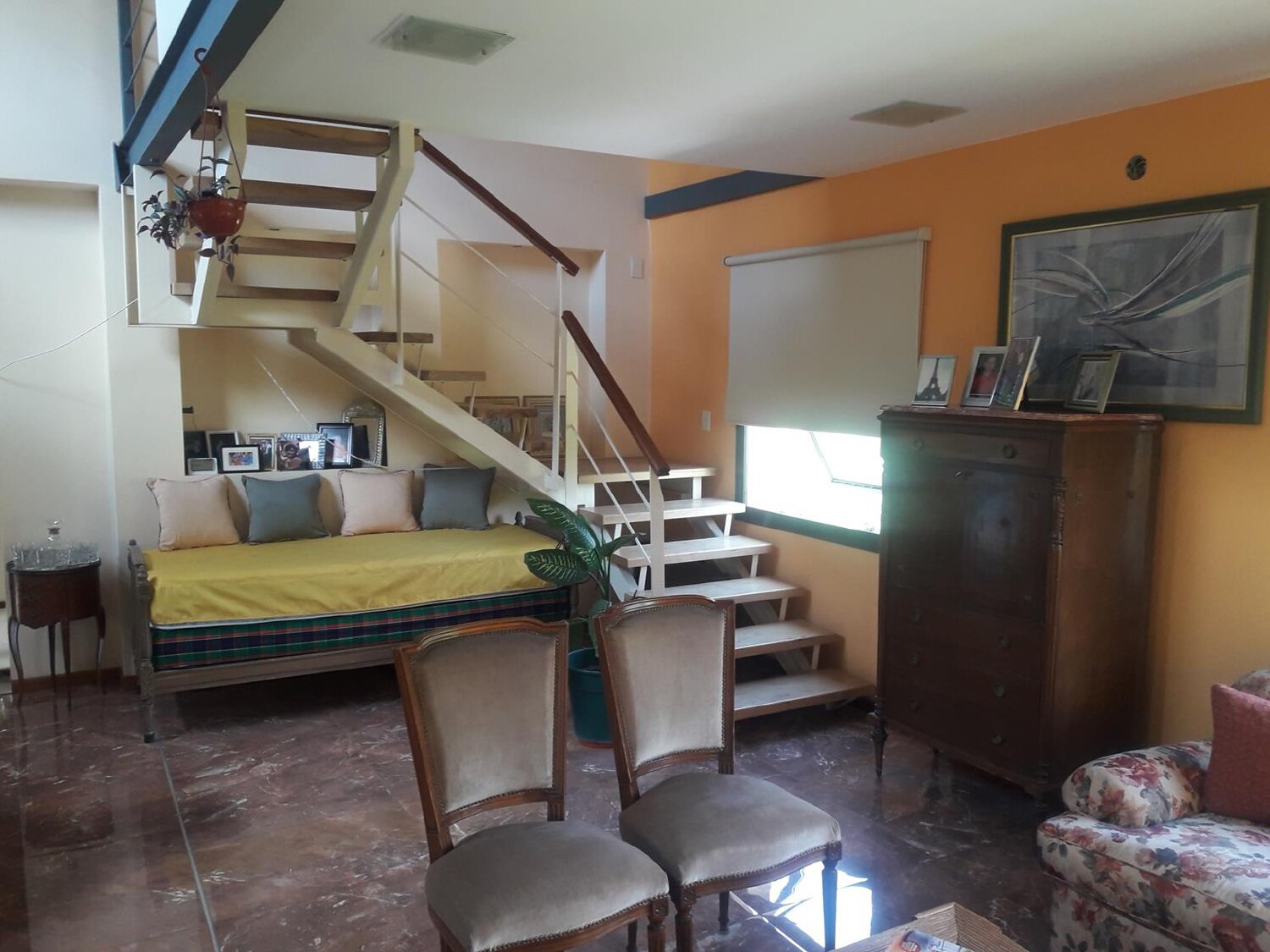 Casa con dos lotes en Barrio Cabana - Unquillo, Sierras Chicas - Imagen 4