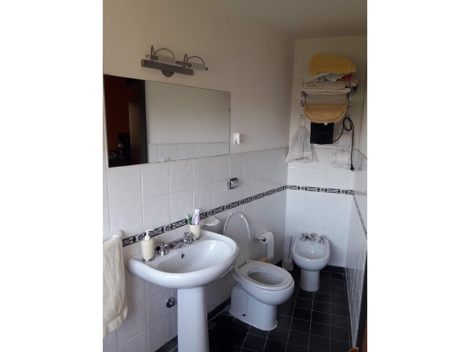 Casa con dos lotes en Barrio Cabana - Unquillo, Sierras Chicas - Imagen 18