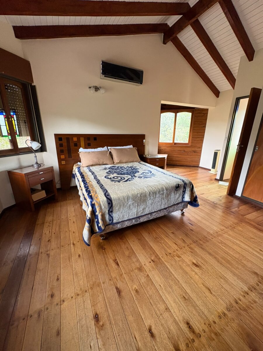 Casa con dos lotes en Barrio Cabana - Unquillo, Sierras Chicas - Imagen 22