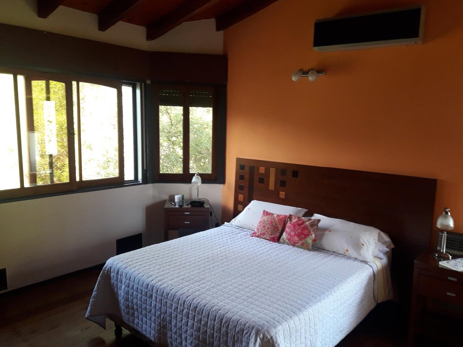Casa con dos lotes en Barrio Cabana - Unquillo, Sierras Chicas - Imagen 19