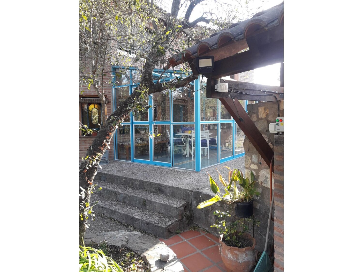 Casa con dos lotes en Barrio Cabana - Unquillo, Sierras Chicas - Imagen 9