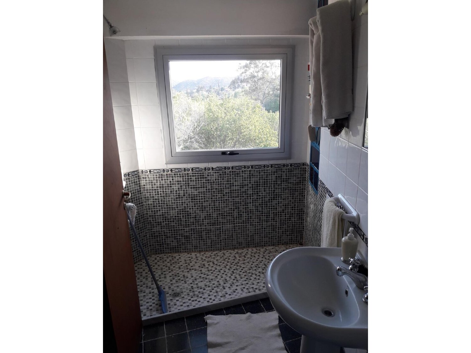 Casa con dos lotes en Barrio Cabana - Unquillo, Sierras Chicas - Imagen 21