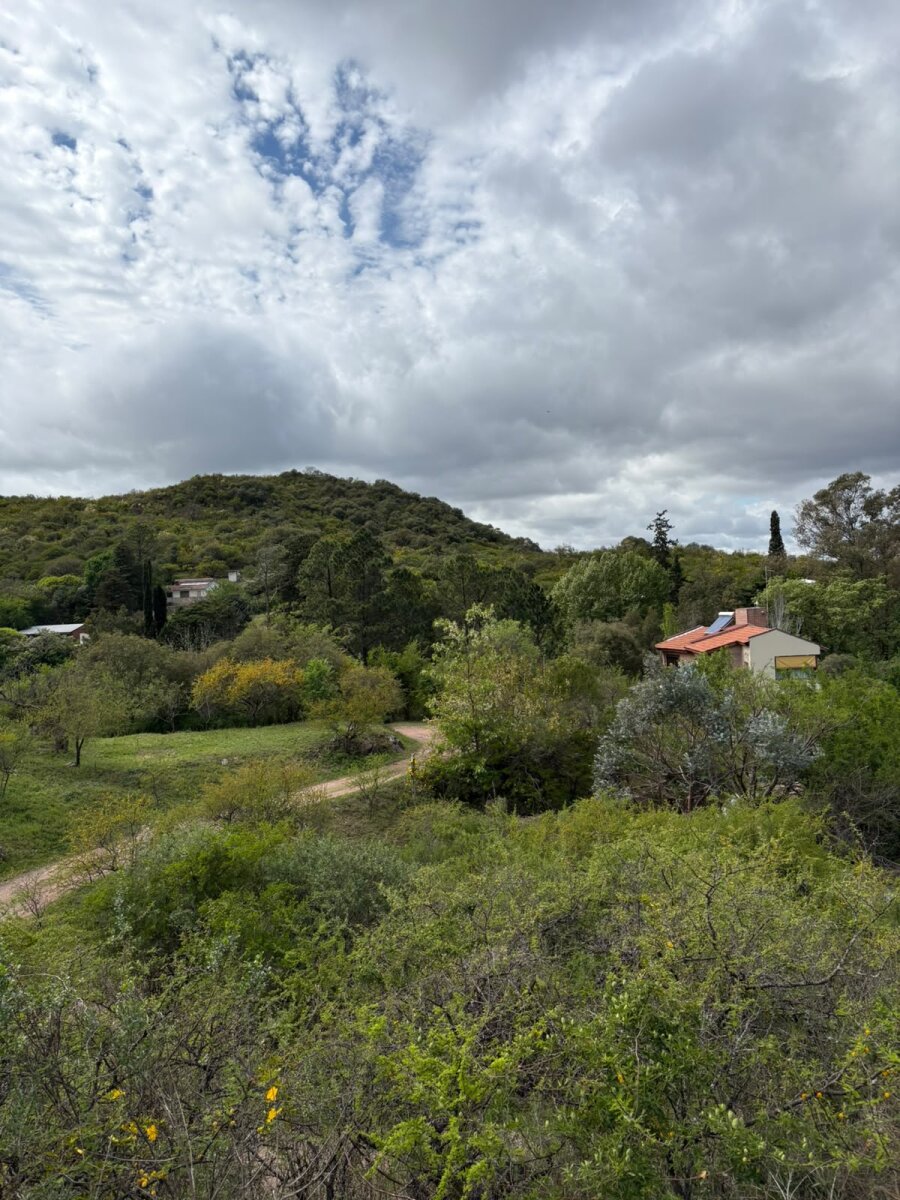 Casa con dos lotes en Barrio Cabana - Unquillo, Sierras Chicas - Imagen 44