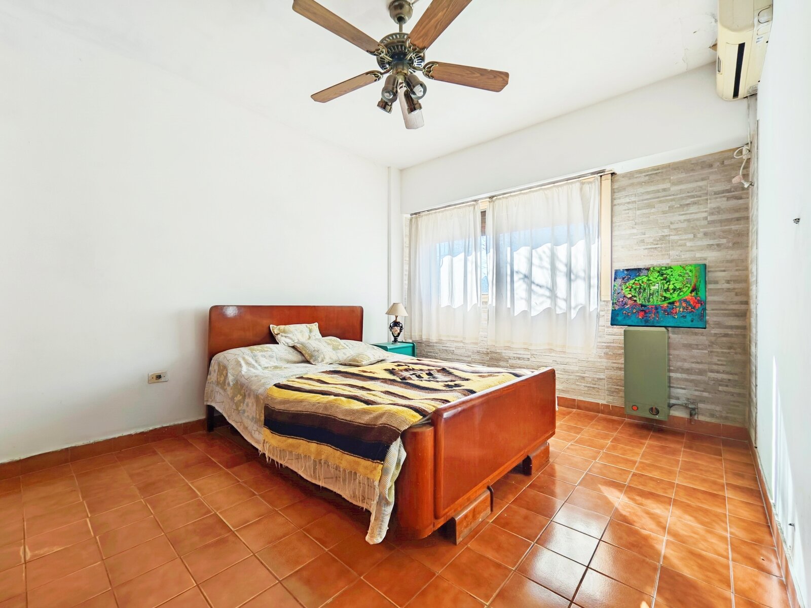 Casa con Jardín, Garaje, Terraza y Parrilla en Villa del Parque - 12