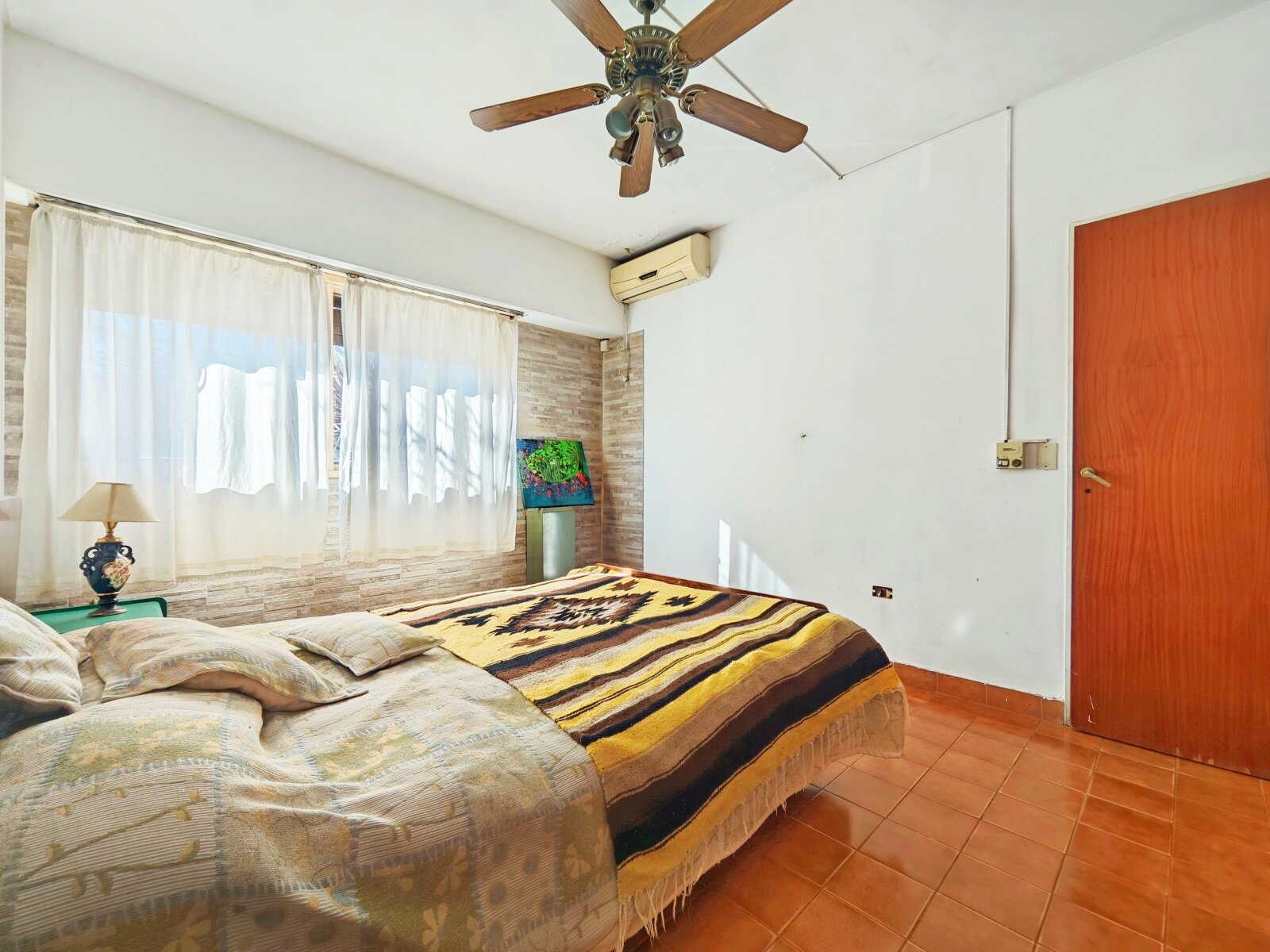 Casa con Jardín, Garaje, Terraza y Parrilla en Villa del Parque - 11