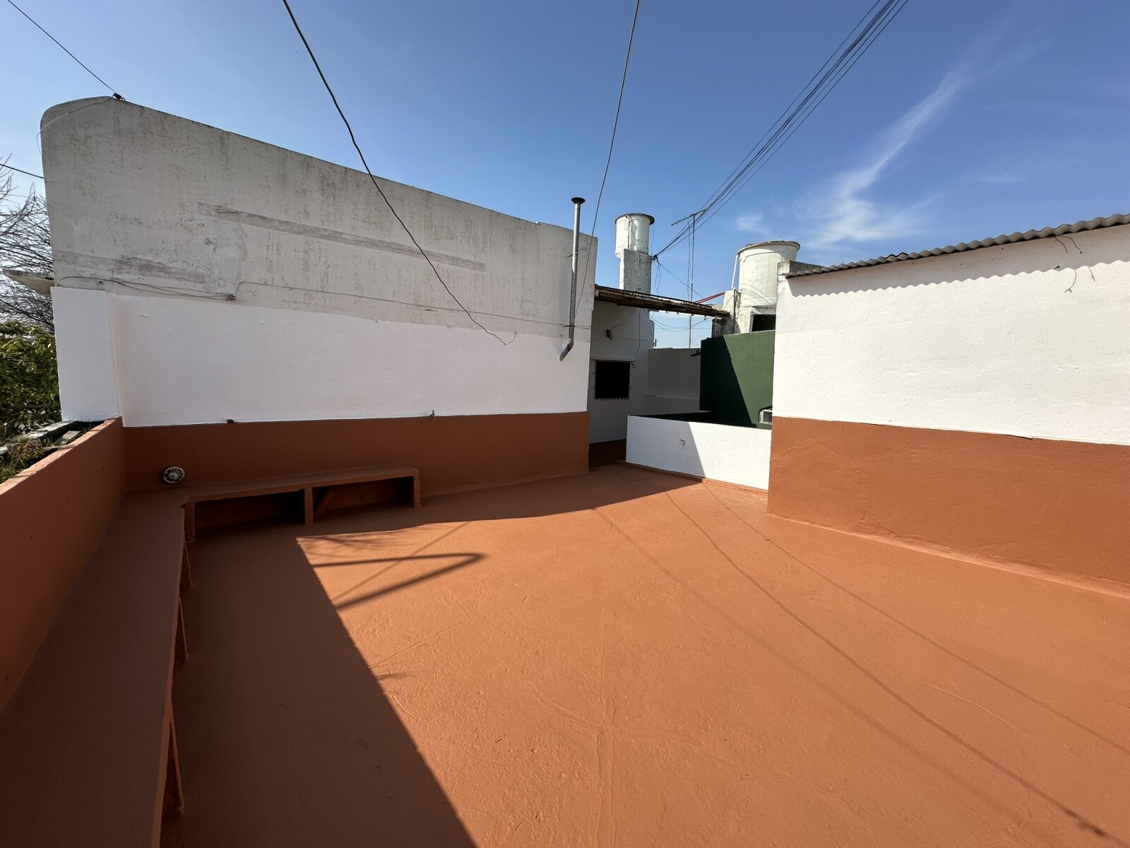 CASA 3 AMBIENTES EN PLANTA ALTA CON GARAJE Y PATIO - 13