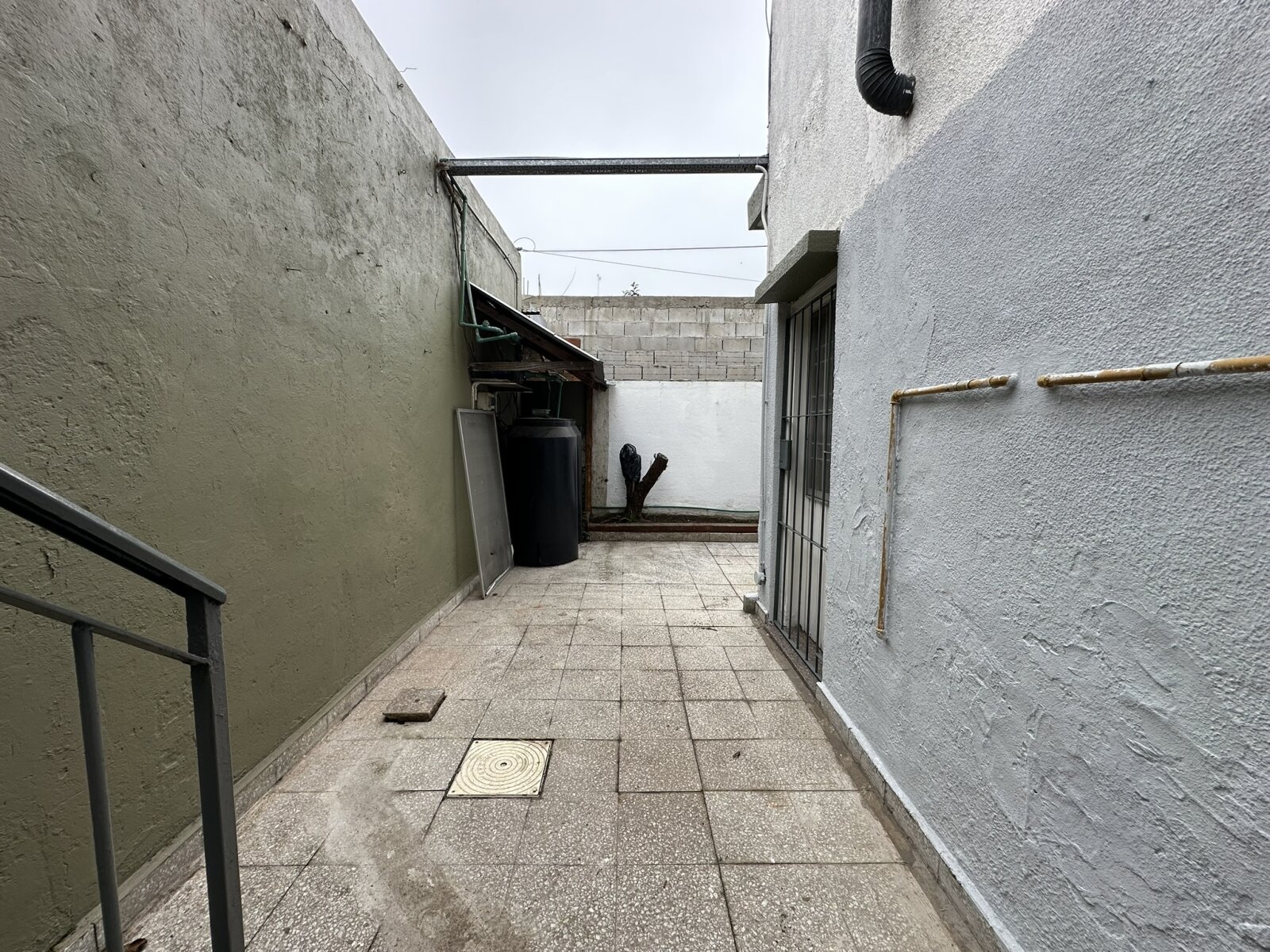 CASA 3 AMB. CON GARAJE Y PATIO - 20
