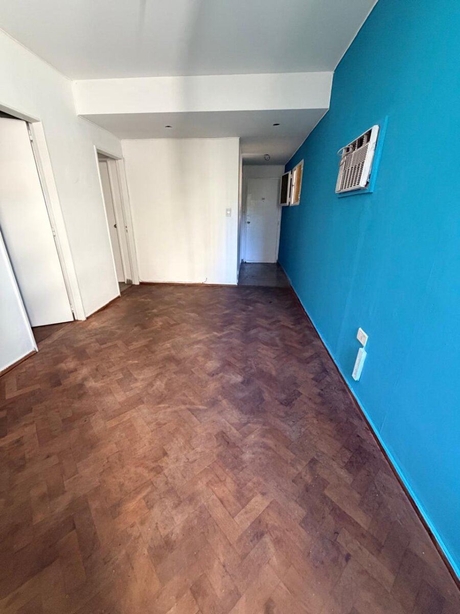 Venta departamento zona río - 1