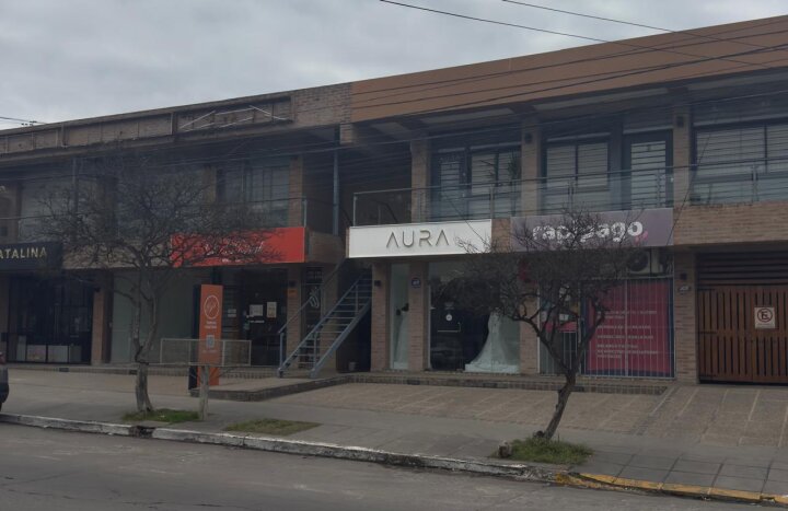 Local en ALQUILER en Barrio URCA