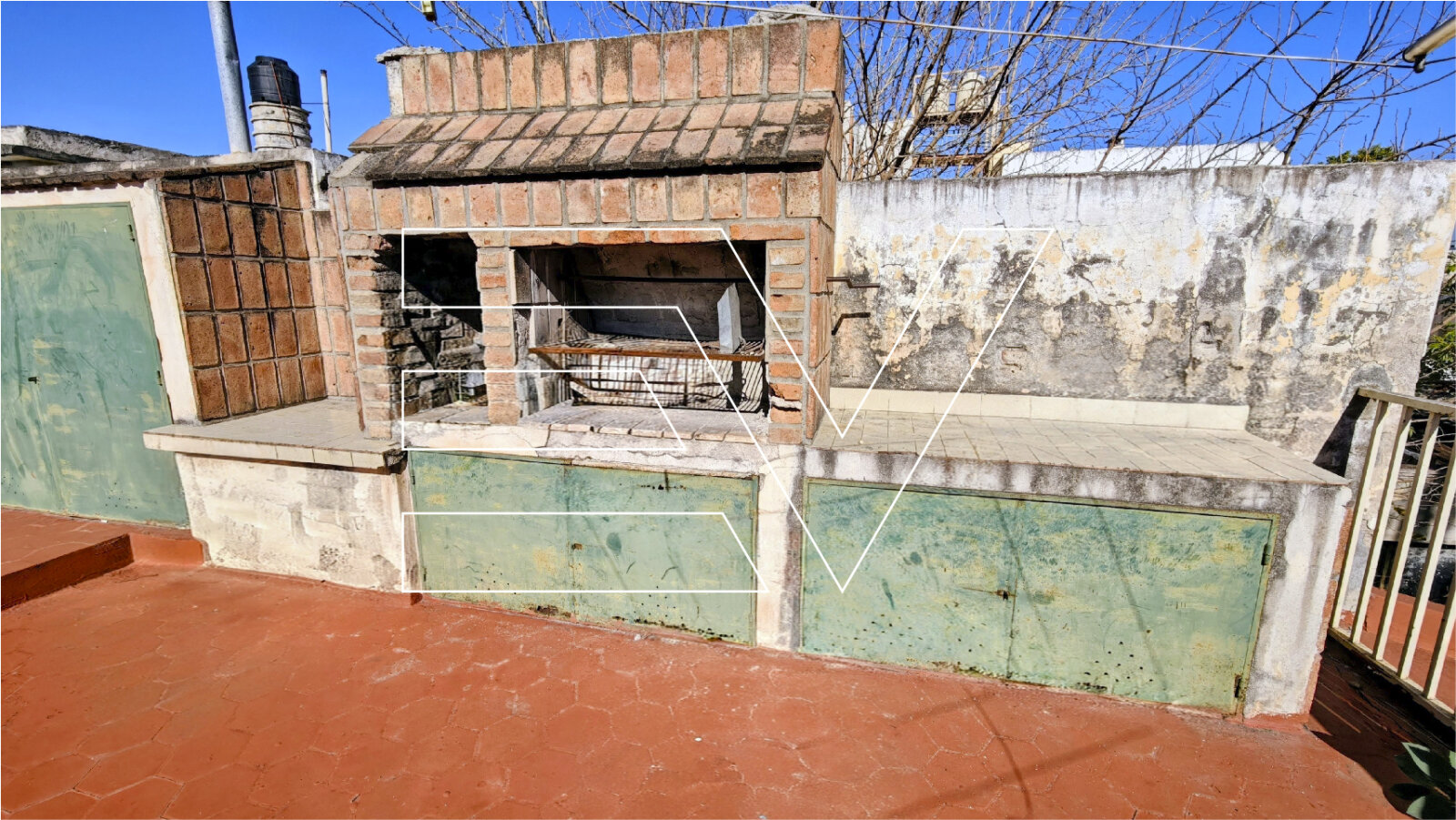 VENTA. B° PROVIDENCIA. AMPLIA PROPIEDAD. 4 DORM 3 BAÑOS. GRAN PATIO Y GALERIA. GARAGE - Imagen 18
