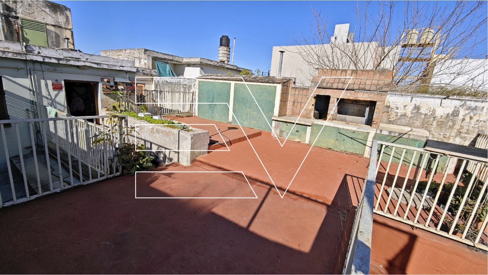 VENTA. B° PROVIDENCIA. AMPLIA PROPIEDAD. 4 DORM 3 BAÑOS. GRAN PATIO Y GALERIA. GARAGE - Imagen 17