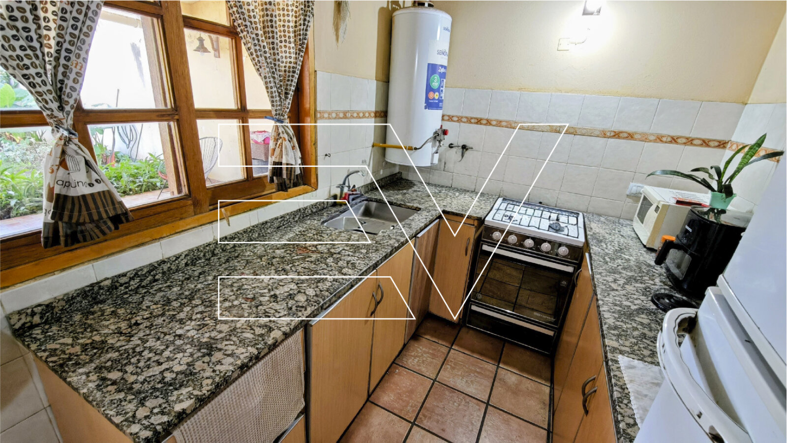 VENTA. B° PROVIDENCIA. AMPLIA PROPIEDAD. 4 DORM 3 BAÑOS. GRAN PATIO Y GALERIA. GARAGE - Imagen 33