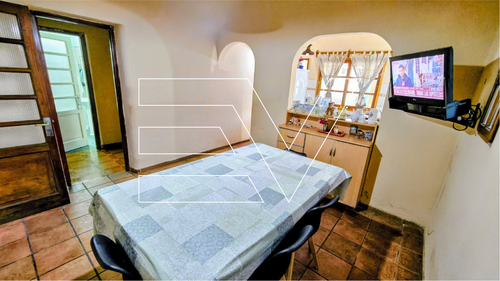 VENTA. B° PROVIDENCIA. AMPLIA PROPIEDAD. 4 DORM 3 BAÑOS. GRAN PATIO Y GALERIA. GARAGE - Imagen 30