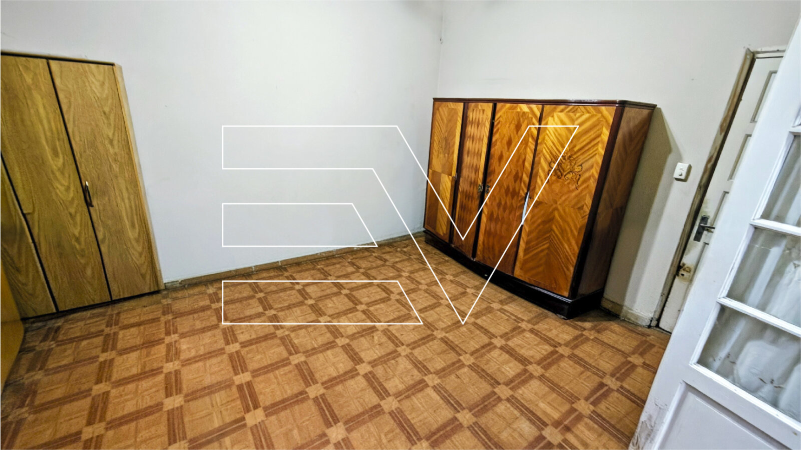 VENTA. B° PROVIDENCIA. AMPLIA PROPIEDAD. 4 DORM 3 BAÑOS. GRAN PATIO Y GALERIA. GARAGE - Imagen 38