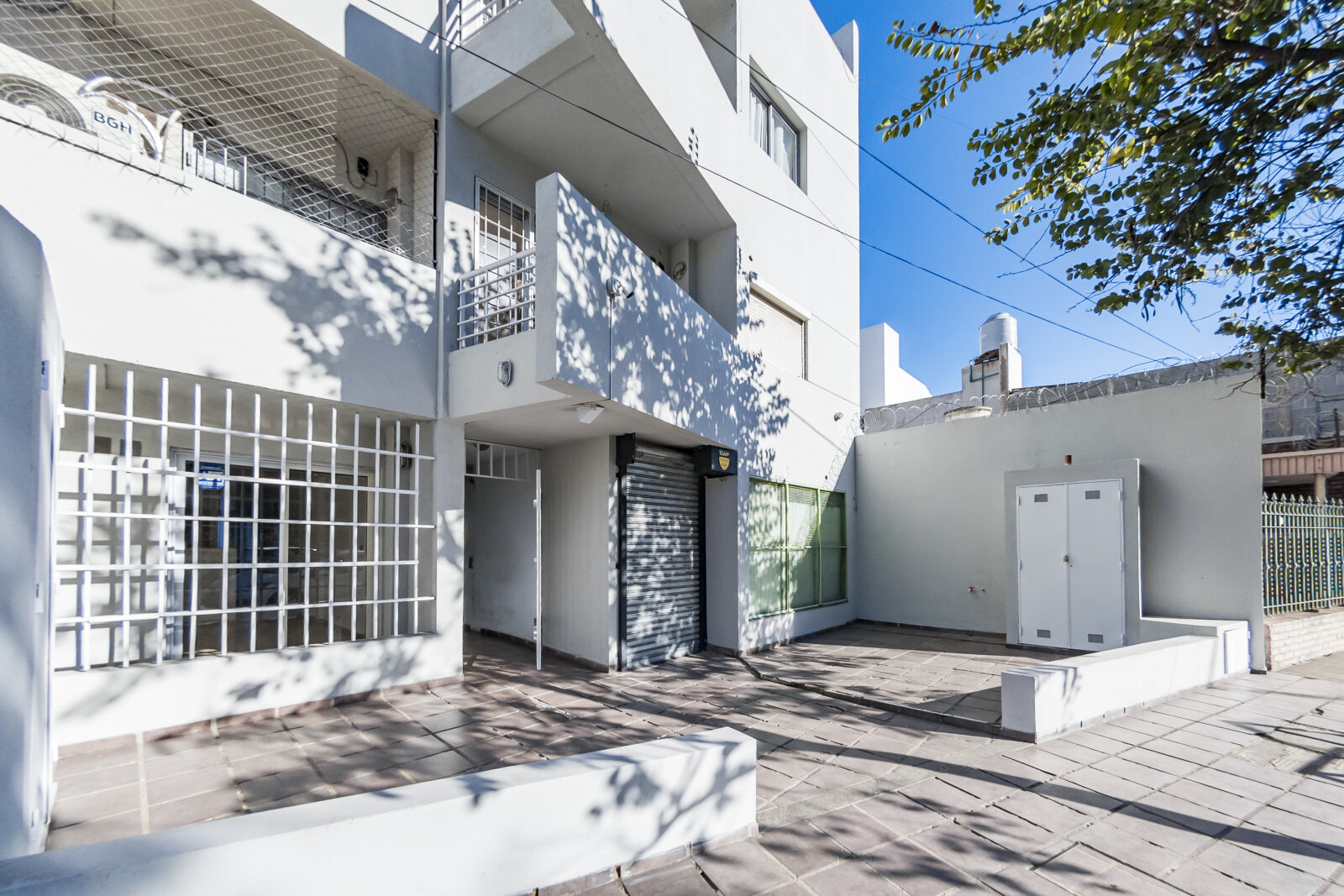 DEPARTAMENTO 1 DORMITORIO EN VENTA EN COFICO CON PATIO - Imagen 3