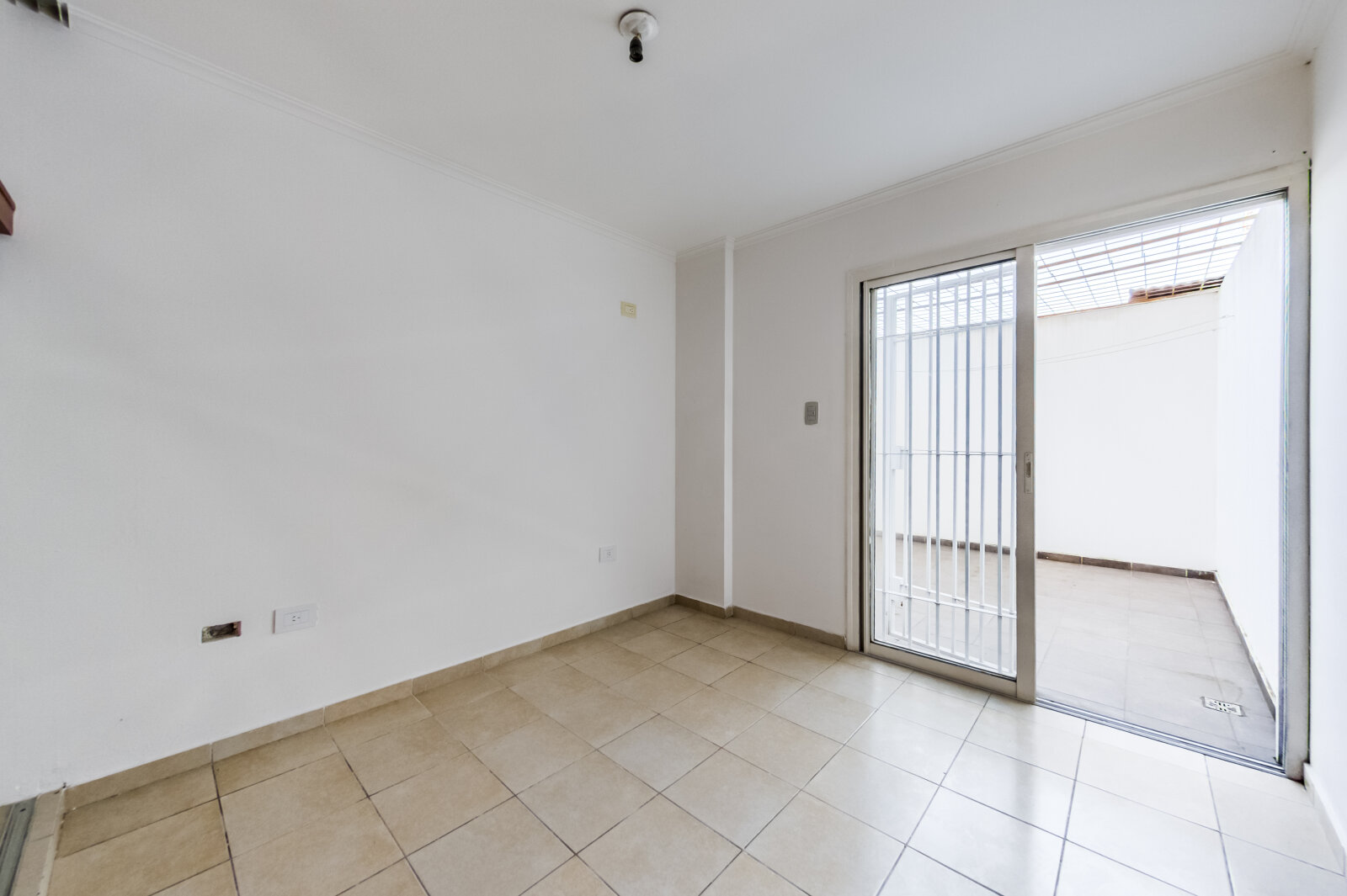 DEPARTAMENTO 1 DORMITORIO EN VENTA EN COFICO CON PATIO - Imagen 15