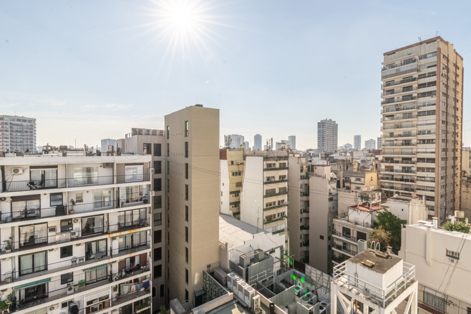 Semipiso reciclado en Recoleta – Piso alto, vista abierta y sol pleno - 13