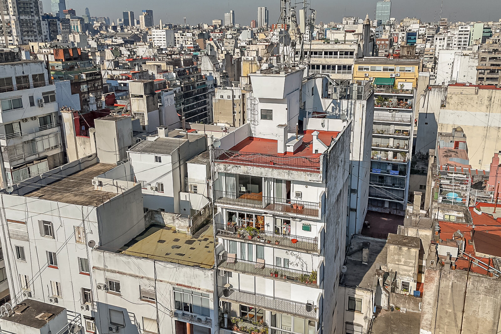 Semipiso reciclado en Recoleta – Piso alto, vista abierta y sol pleno - 41