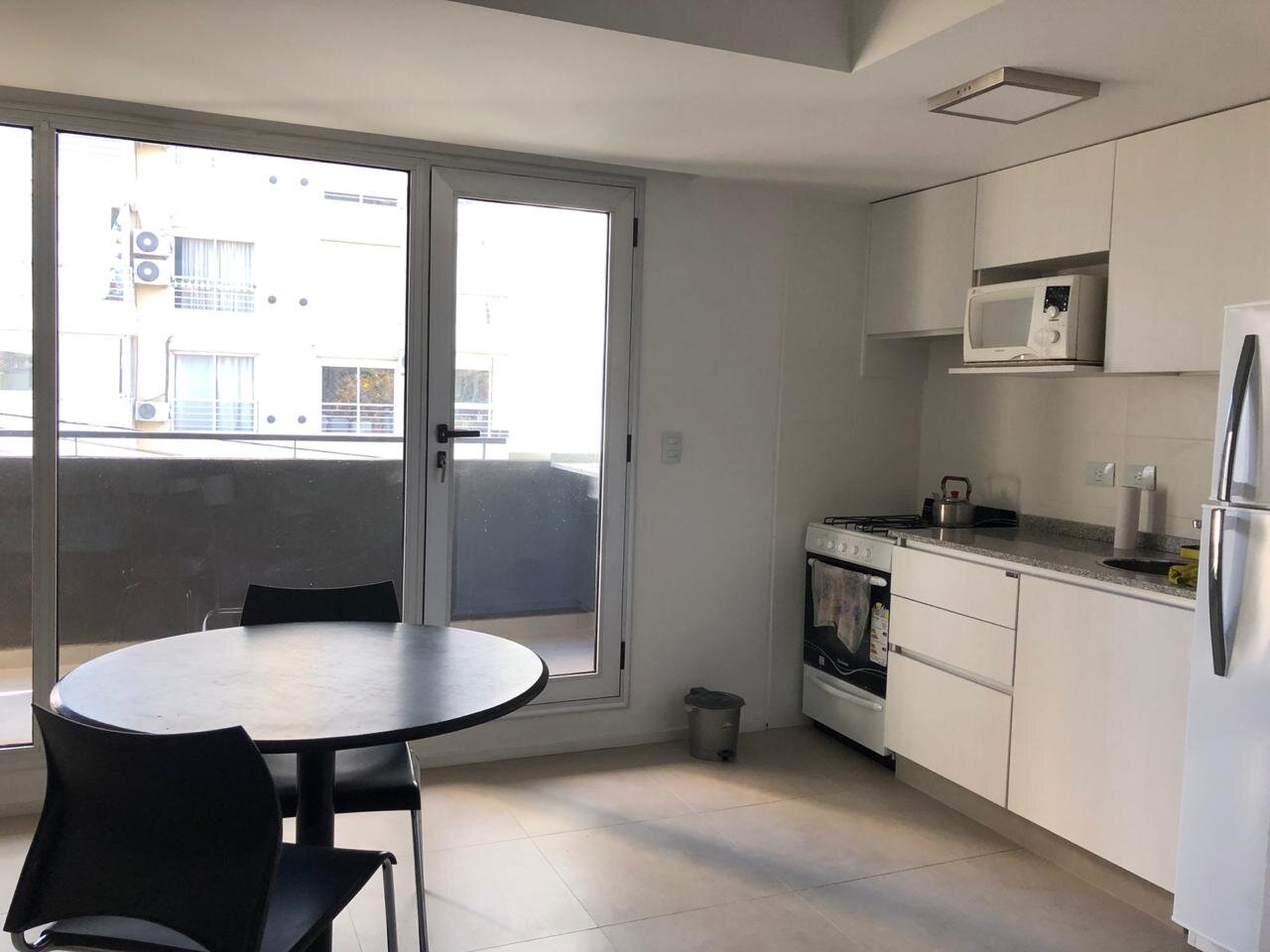 Va Urquiza, Cullen y Av Triunvirato, 1 amb, $ 800,000 + expensas ( Junio 2026= $ 120,000) +servicios. 25-09-26 - 4