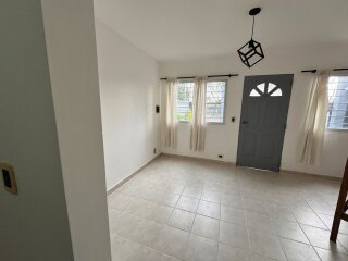 Casas - Funes - Venta