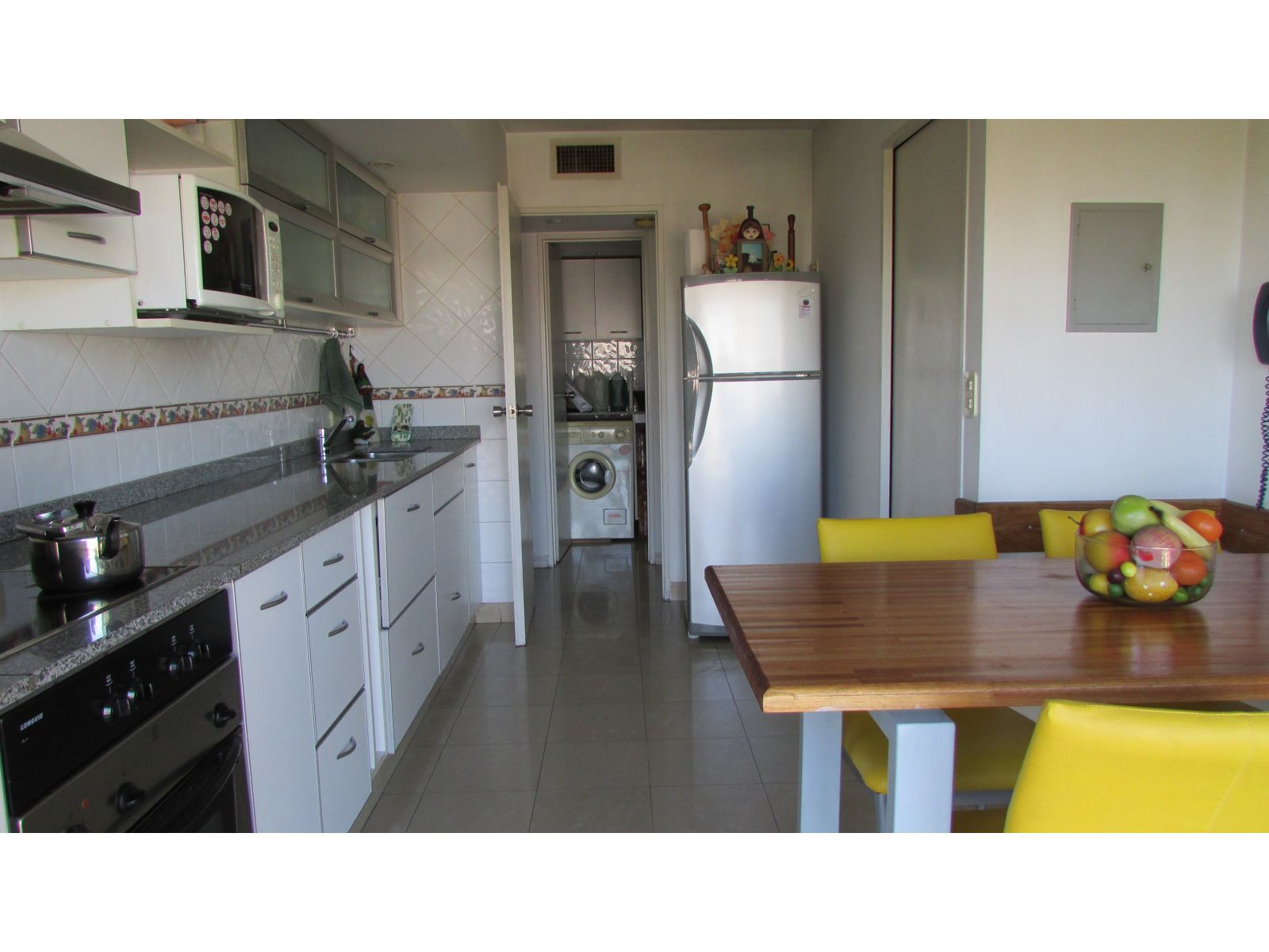 Departamento 4 ambientes con cochera en Torres Moron - 6