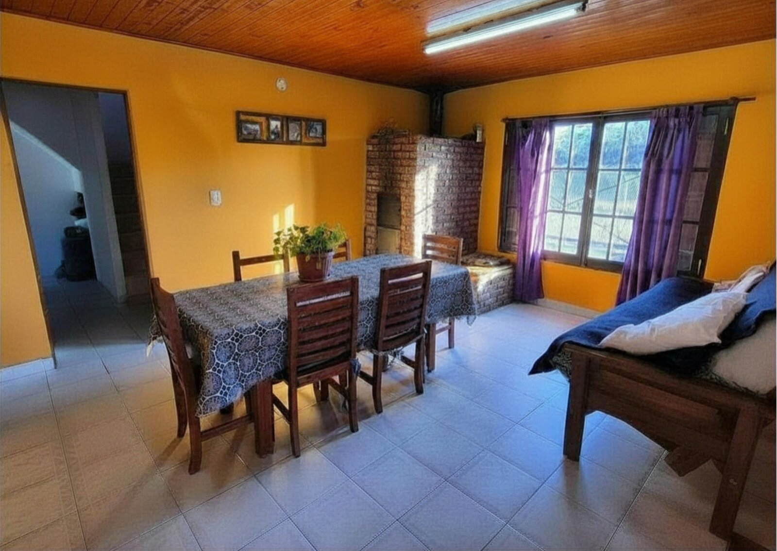 Venta casa de cinco ambientes, con cochera y jardín en Mar de Ajó, Partido de La Costa, Buenos Aires - 3