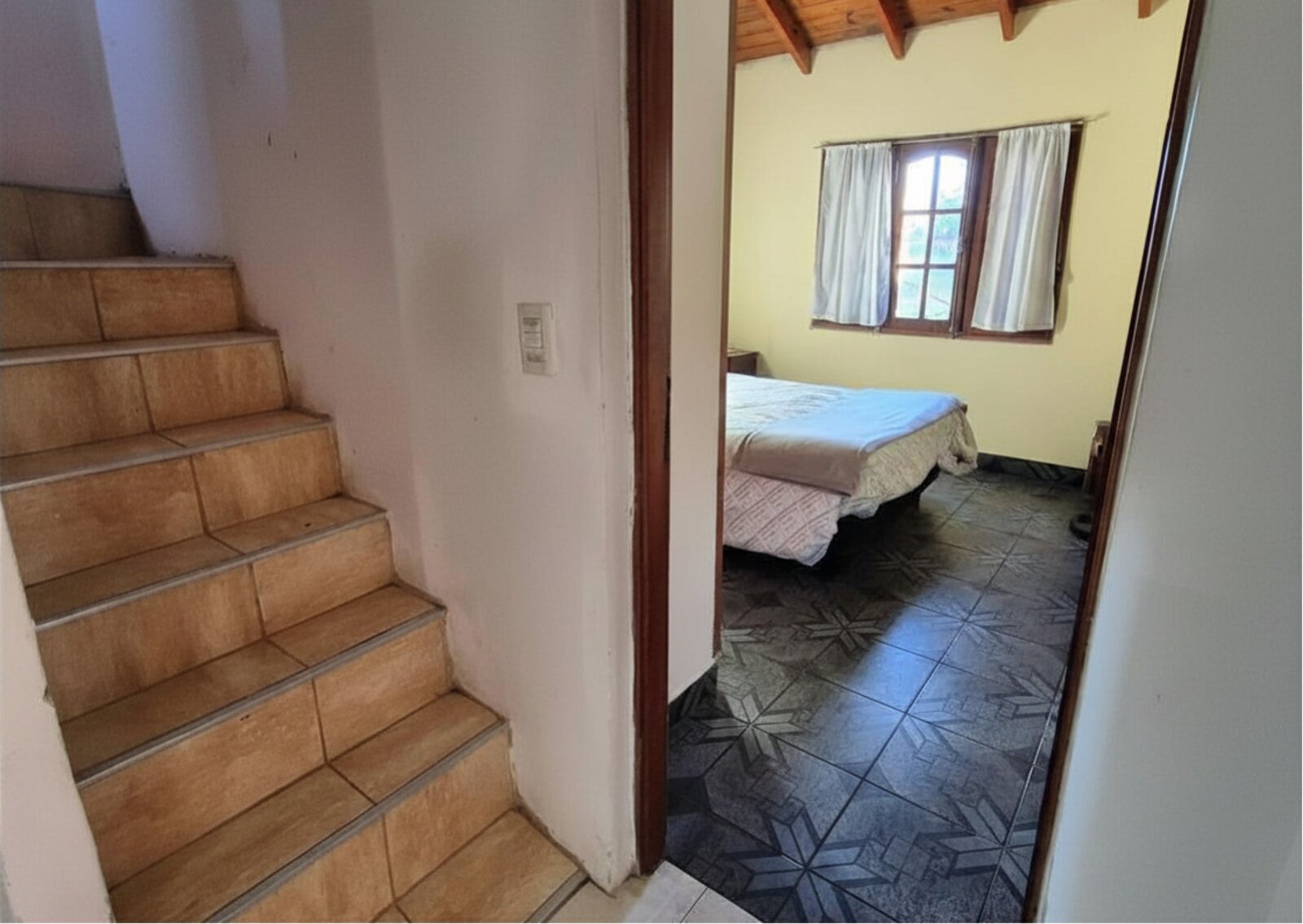 Venta casa de cinco ambientes, con cochera y jardín en Mar de Ajó, Partido de La Costa, Buenos Aires - 19