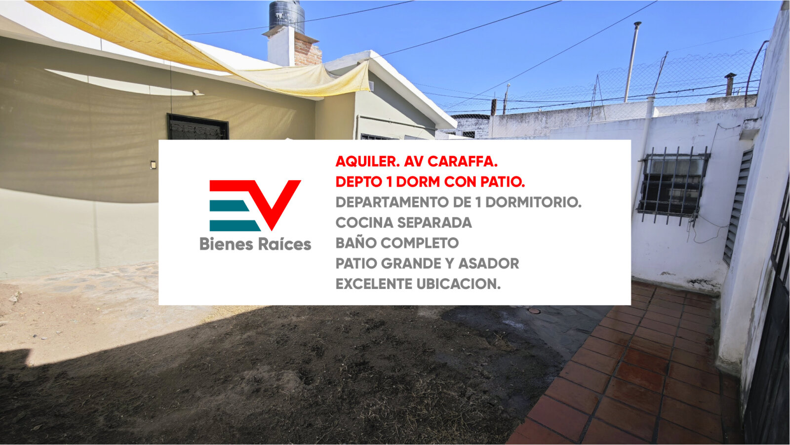 ALQUILER. AV. CARAFFA AL 2000. MONOAMBIENTE CON COCINA SEPARADA. PATIO GRANDE CON ASADOR