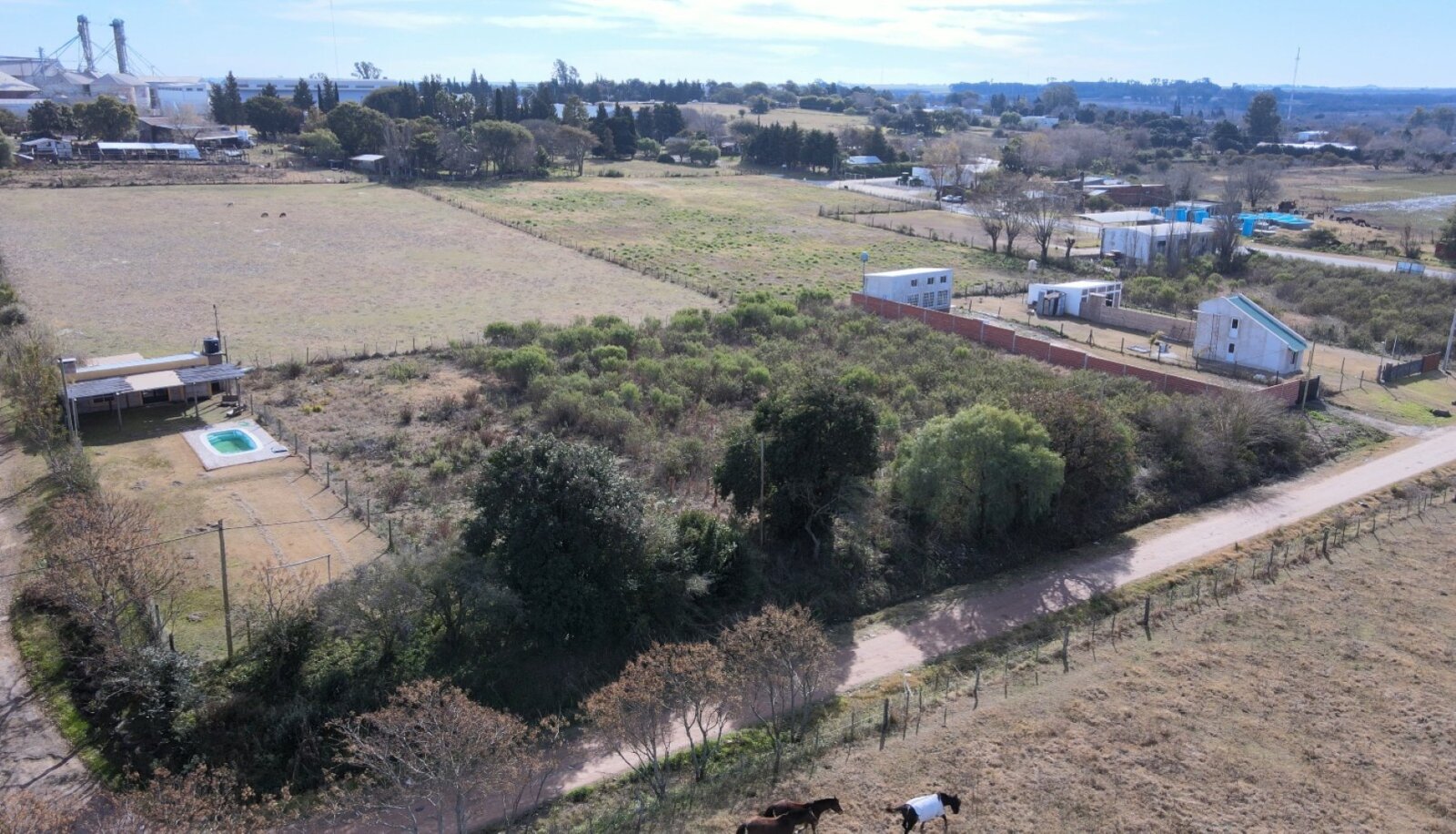 Lotes De 16 X 43 ( 718 M2) con magnifica ubicacion - Ruta 11 - En Zona De Quintas - 6
