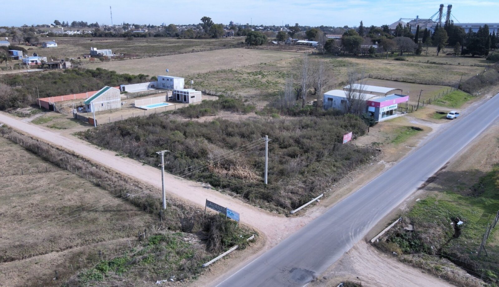 Lotes De 16 X 43 ( 718 M2) con magnifica ubicacion - Ruta 11 - En Zona De Quintas - 11