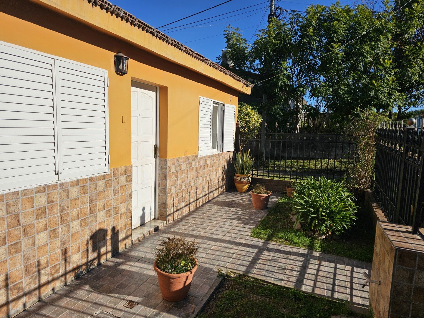 VENTA | Casa de 3 dormitorios con quincho independiente - Barrio 136 Viviendas (IAPV) – Victoria, Entre Ríos - 4