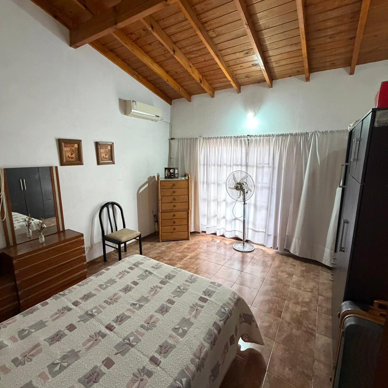 VIVIENDA MULTIFAMILIAR EN ISIDRO CASANOVA - 21