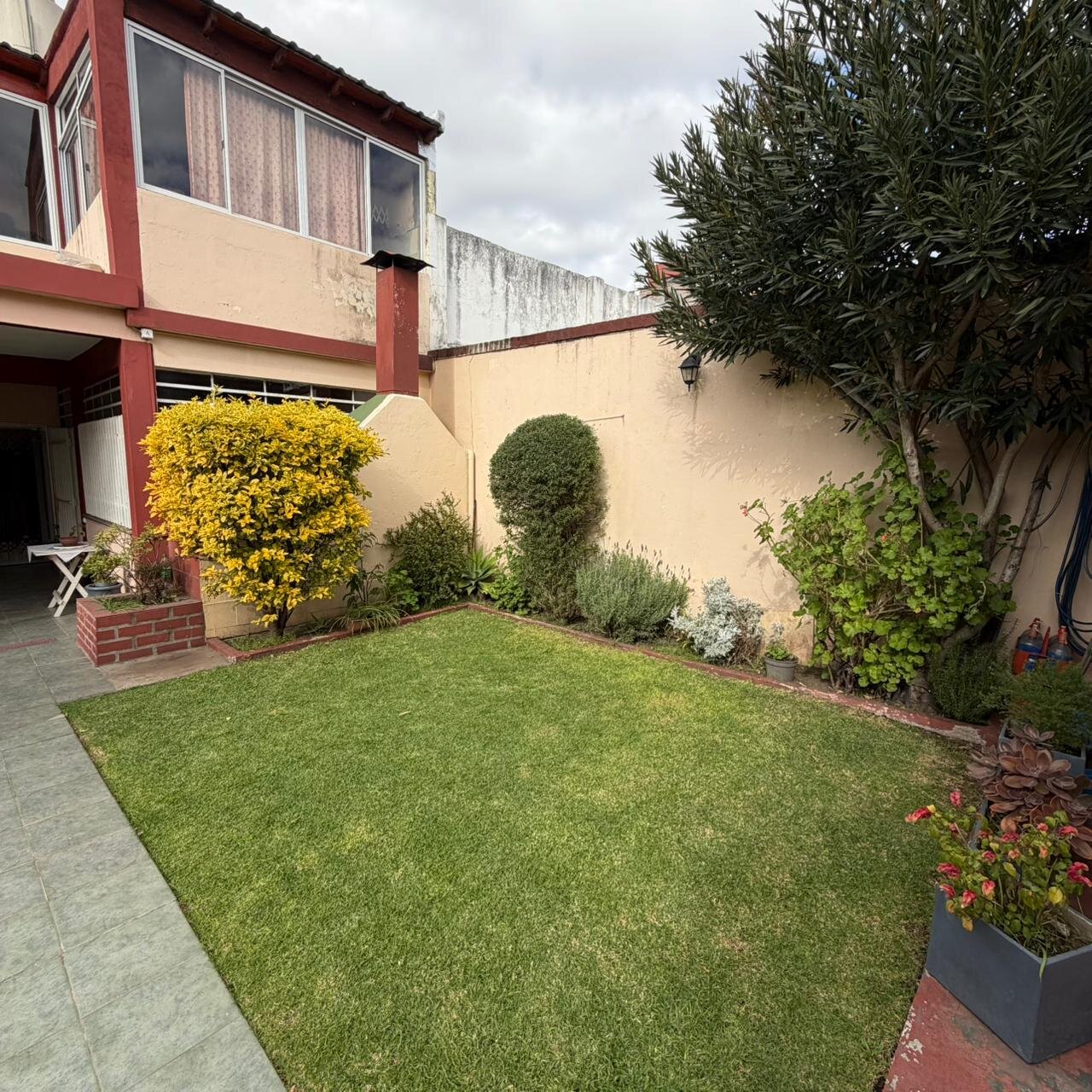 VIVIENDA MULTIFAMILIAR EN ISIDRO CASANOVA - 4